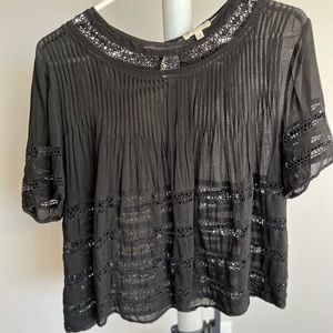 Wilfred loose black top